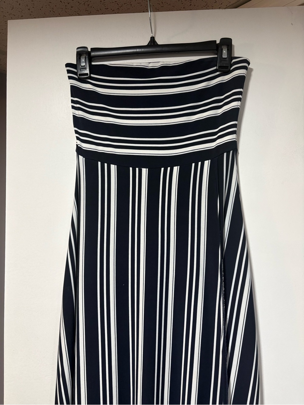 Banana Republic Black and White Strapless Maxi Dress
